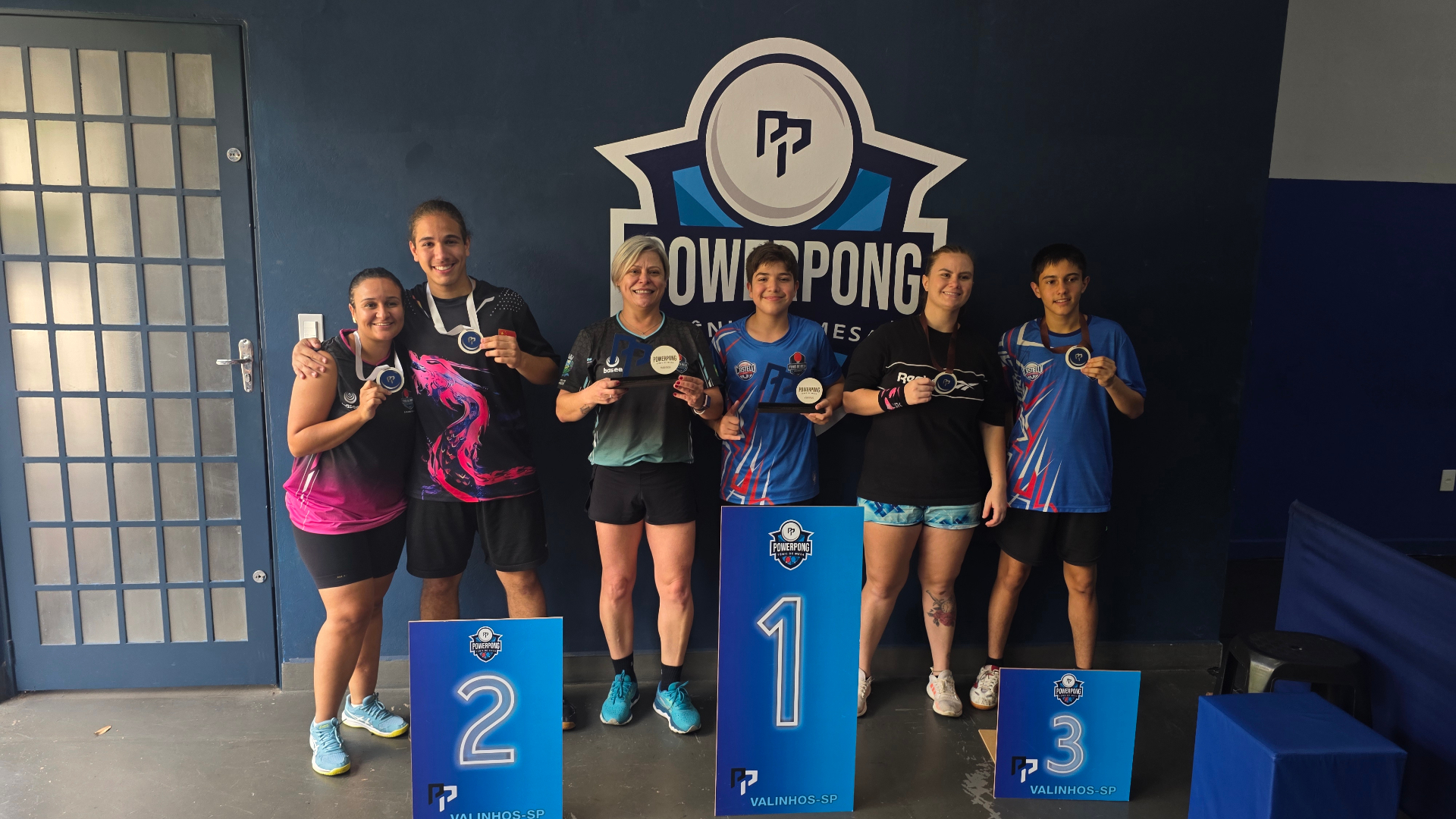 Pódio do campeonato Power Pong Valinhos